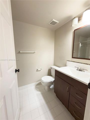 10709 Cleary Blvd 101, Plantation, FL 33324