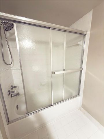10709 Cleary Blvd 101, Plantation, FL 33324