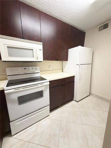 10709 Cleary Blvd 101, Plantation, FL 33324