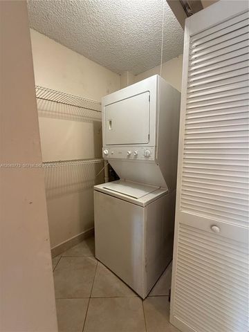 10709 Cleary Blvd 101, Plantation, FL 33324