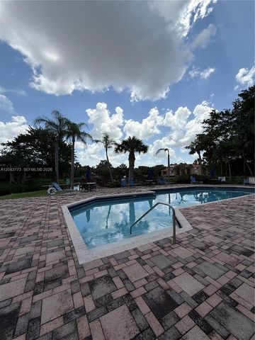 10709 Cleary Blvd 101, Plantation, FL 33324