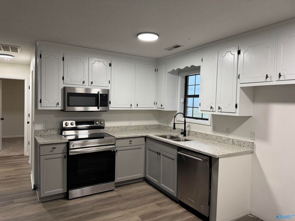 21335 Oakland Meadows, Athens, AL 35613