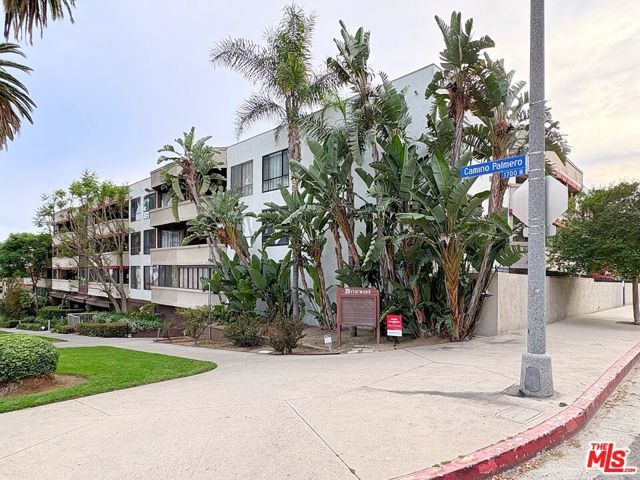 1745 Camino Palmero Street 334, Los Angeles, CA 90046