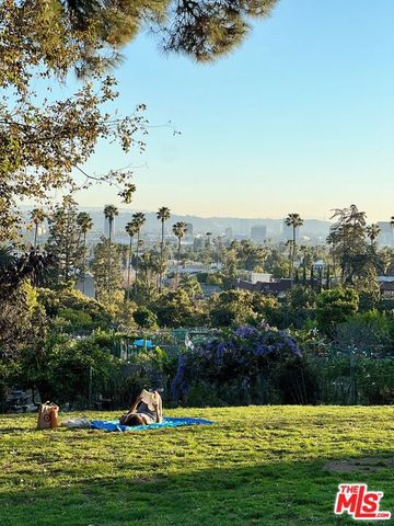 1745 Camino Palmero Street 334, Los Angeles, CA 90046