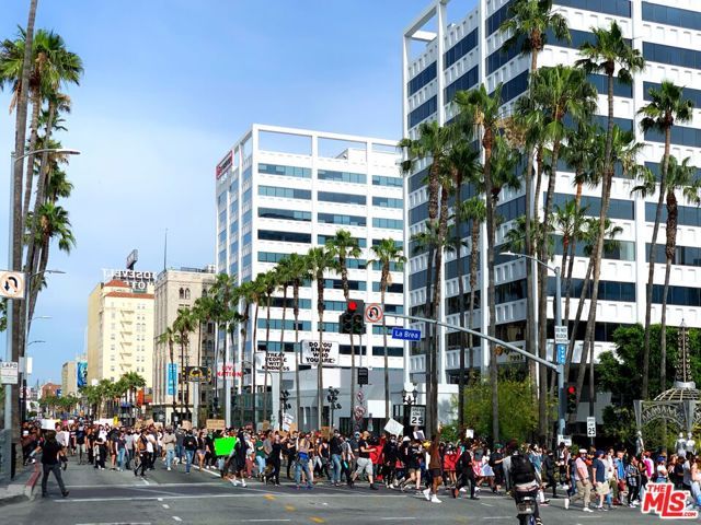 1745 Camino Palmero Street 334, Los Angeles, CA 90046