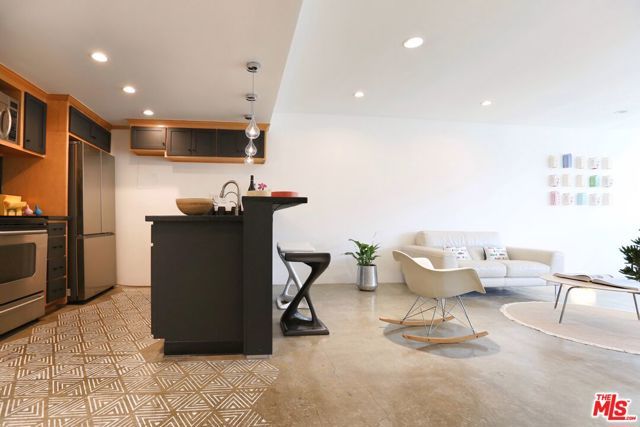 1745 Camino Palmero Street 334, Los Angeles, CA 90046