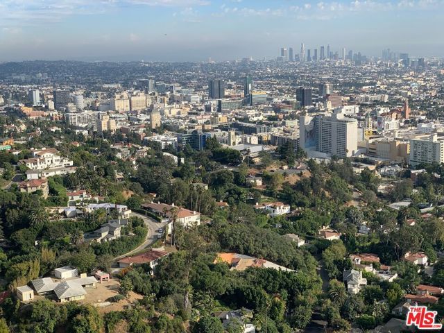 1745 Camino Palmero Street 334, Los Angeles, CA 90046