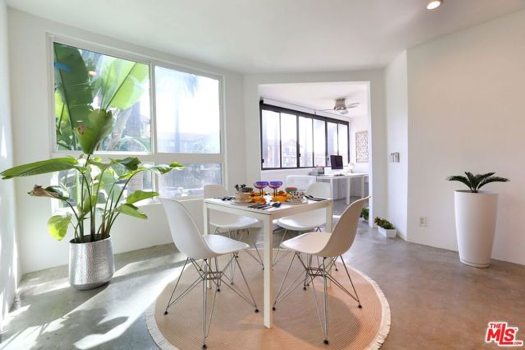 1745 Camino Palmero Street 334, Los Angeles, CA 90046