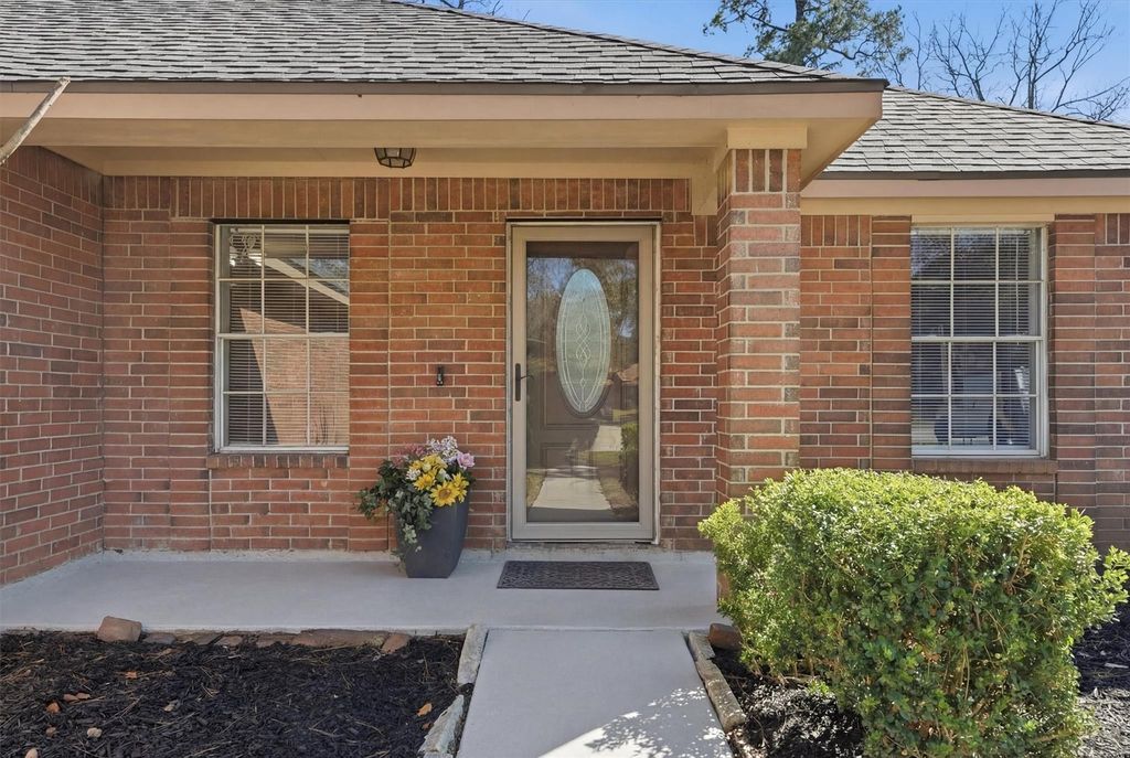 2618 Heatherknoll Drive, Spring, TX 77373