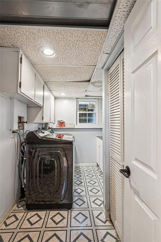 21121 S CLEVELAND Avenue, Belton, MO 64012