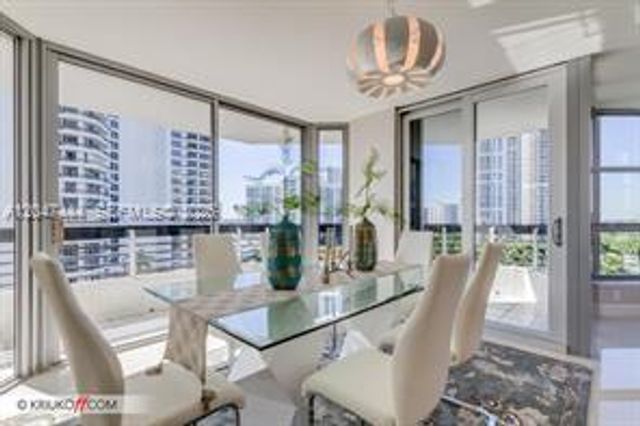 19195 NE 36th Ct 905, Aventura, FL 33180