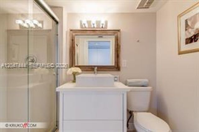 19195 NE 36th Ct 905, Aventura, FL 33180