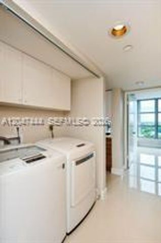 19195 NE 36th Ct 905, Aventura, FL 33180
