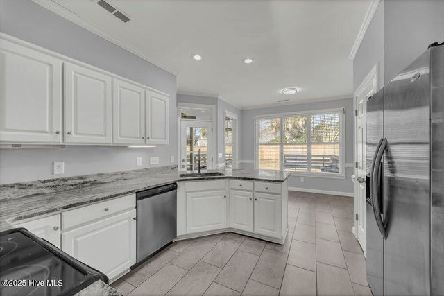 5413 Whaler Way, Wilmington, NC 28409