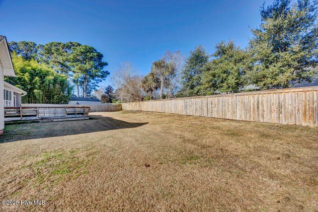 5413 Whaler Way, Wilmington, NC 28409