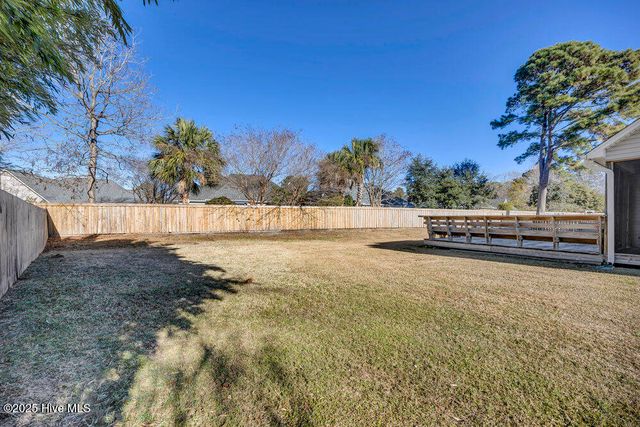 5413 Whaler Way, Wilmington, NC 28409