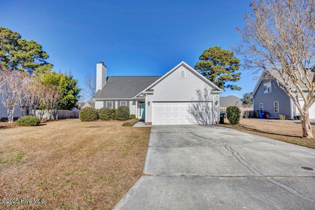 5413 Whaler Way, Wilmington, NC 28409