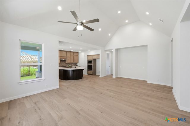 8090 Coral Draw, Schertz, TX 78154