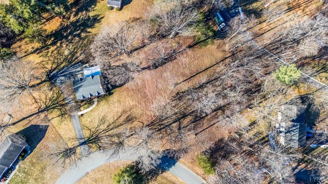 103 Chesterfield Road, Lynchburg, VA 24502