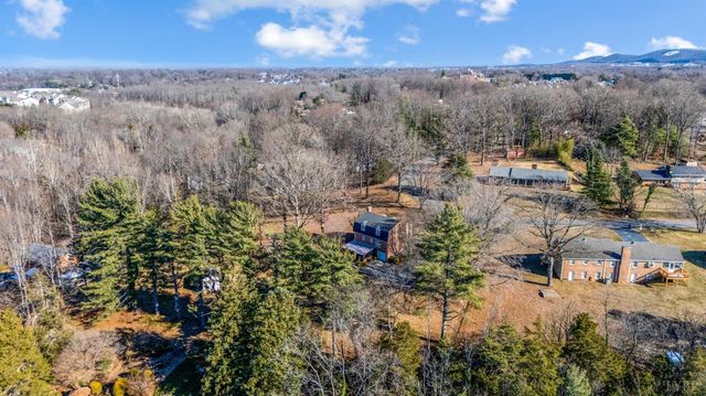 103 Chesterfield Road, Lynchburg, VA 24502