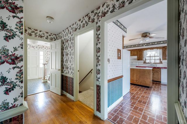 103 Chesterfield Road, Lynchburg, VA 24502