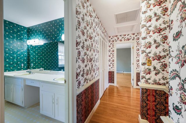 103 Chesterfield Road, Lynchburg, VA 24502