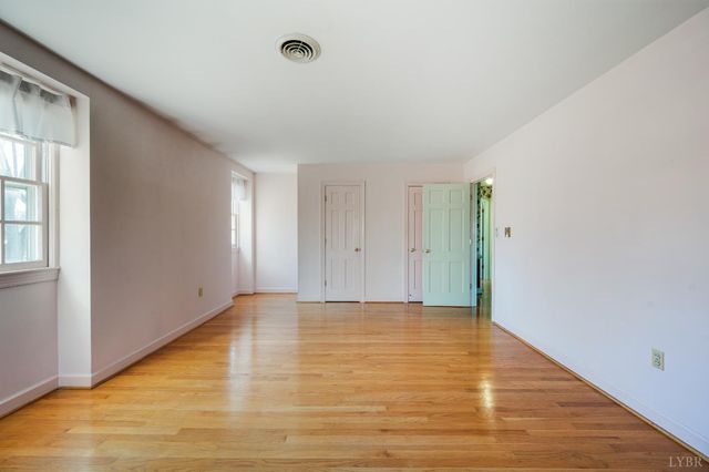 103 Chesterfield Road, Lynchburg, VA 24502