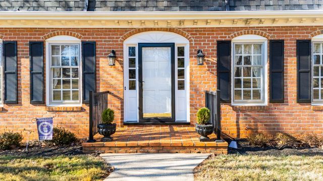 103 Chesterfield Road, Lynchburg, VA 24502