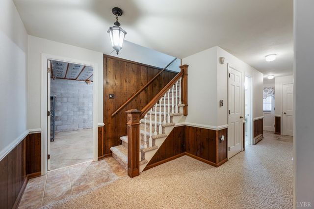 103 Chesterfield Road, Lynchburg, VA 24502