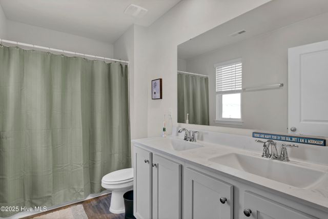 425 Tributary Circle, Wilmington, NC 28401