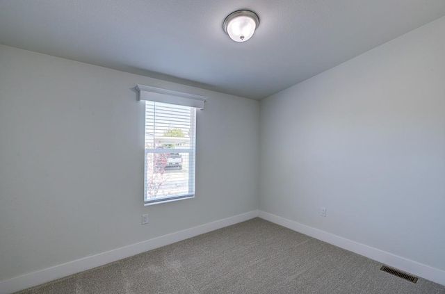 1650 Villa Avenue # 48, Clovis, CA 93612