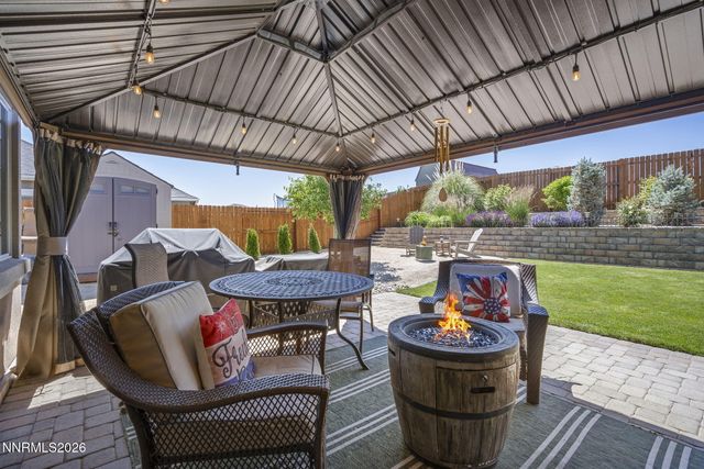 2203 Windrow Drive, Fernley, NV 89408