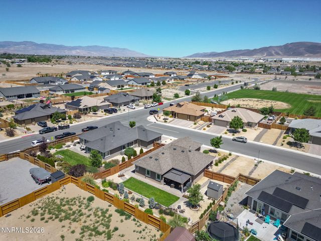 2203 Windrow Drive, Fernley, NV 89408