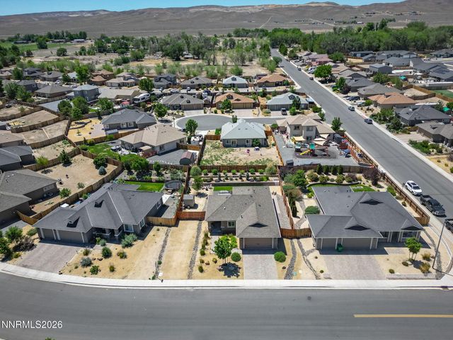 2203 Windrow Drive, Fernley, NV 89408