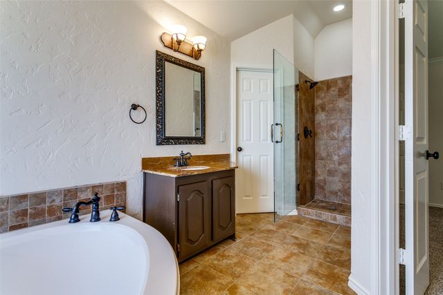 1649 Bennington Drive, Carrollton, TX 75007