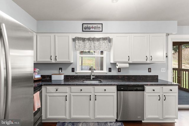 3190 VISTA CT, New Windsor, MD 21776