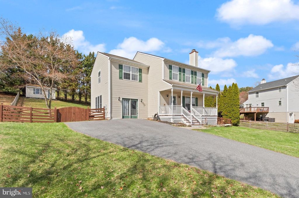 3190 VISTA CT, New Windsor, MD 21776