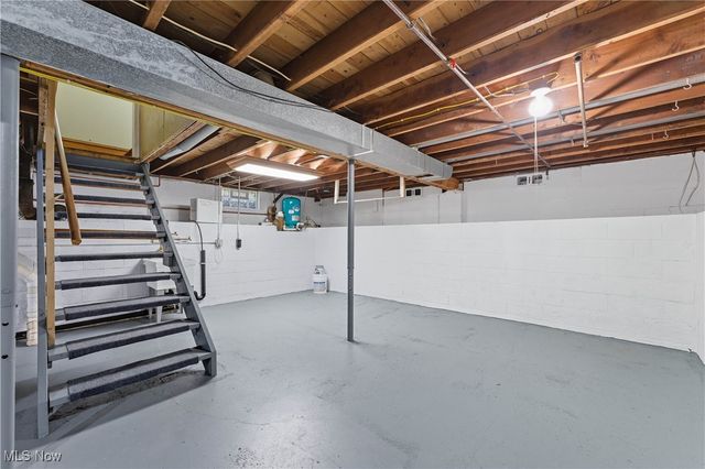 2845 Byron Drive, North Canton, OH 44720