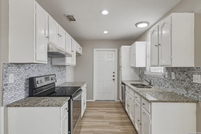 5830 Cliffbrier, San Antonio, TX 78250