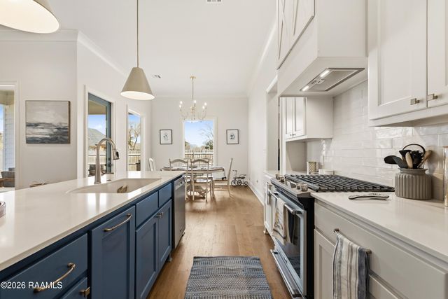 207 Lemongrass Lane, Lafayette, LA 70503