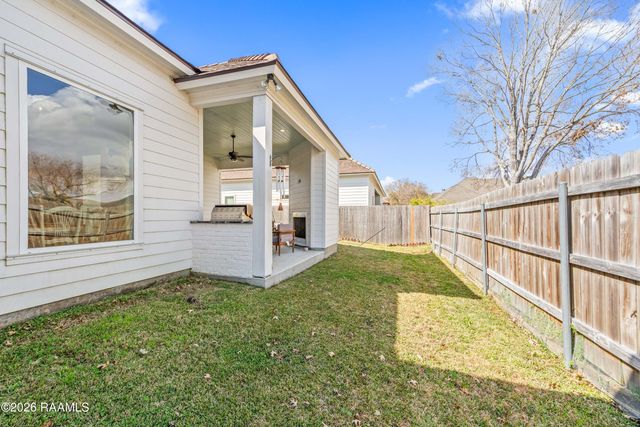 207 Lemongrass Lane, Lafayette, LA 70503