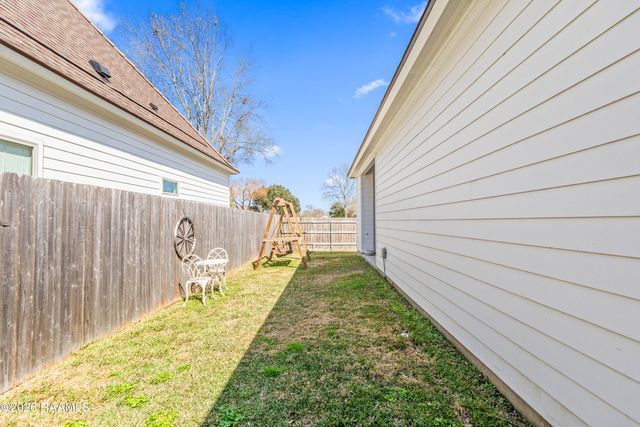 207 Lemongrass Lane, Lafayette, LA 70503