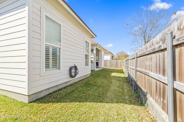 207 Lemongrass Lane, Lafayette, LA 70503