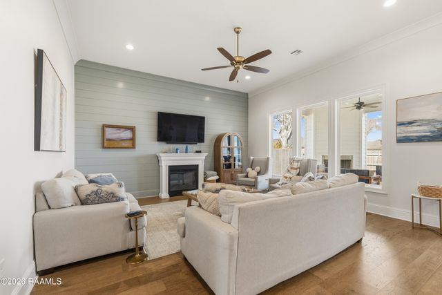 207 Lemongrass Lane, Lafayette, LA 70503