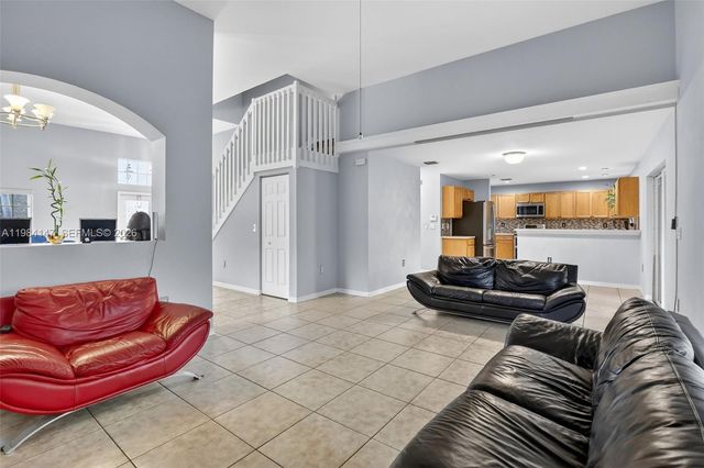 4523 SW 127th Ter, Miramar, FL 33027