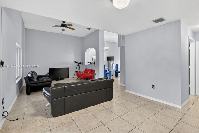 4523 SW 127th Ter, Miramar, FL 33027