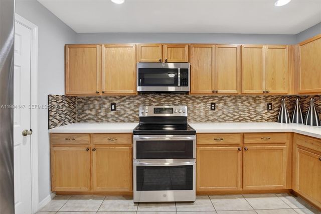 4523 SW 127th Ter, Miramar, FL 33027