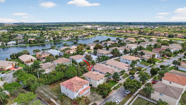 4523 SW 127th Ter, Miramar, FL 33027