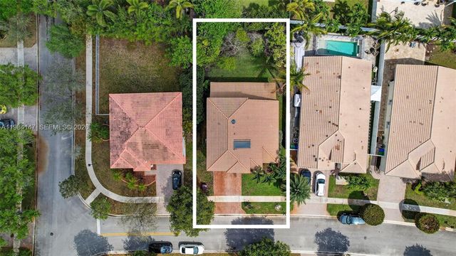 4523 SW 127th Ter, Miramar, FL 33027