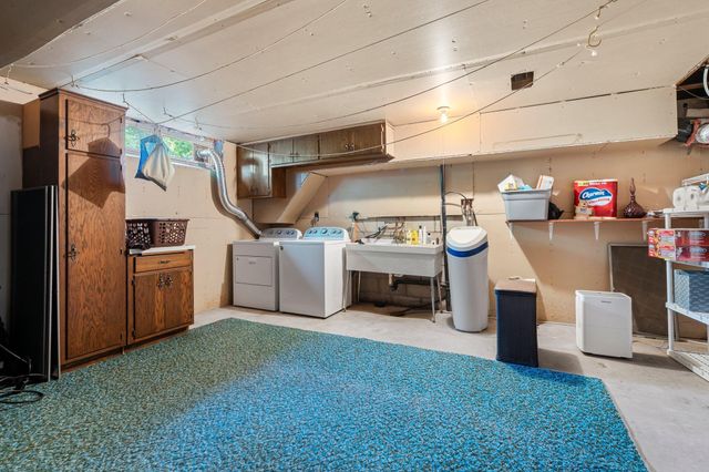 2929 Lake Elmo Avenue N, Lake Elmo, MN 55042